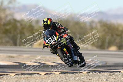 media/Dec-06-2025-CVMA (Sat) [[4a896cc04c]]/Race 6-Formula Twins-Formula 40 UL/